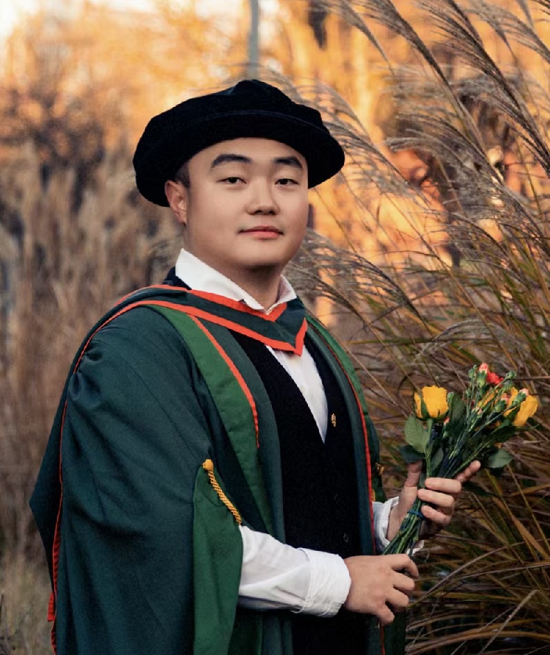 Portrait of Dr. Yuxuan Wang